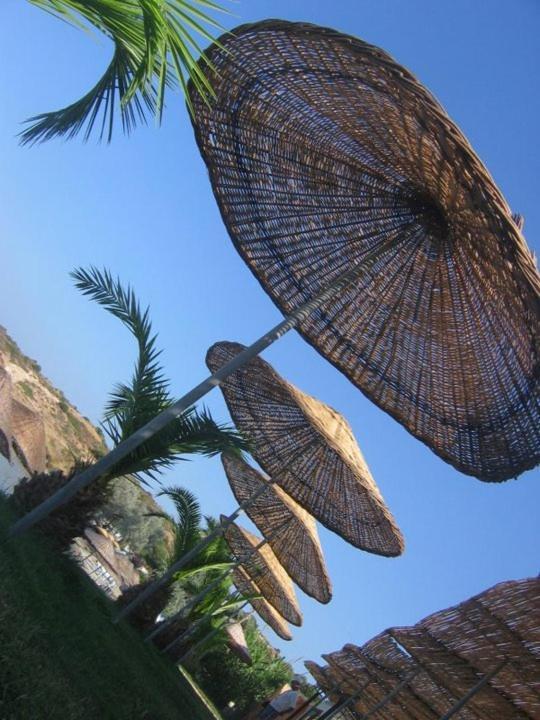 Teras Motel Foça Ngoại thất bức ảnh