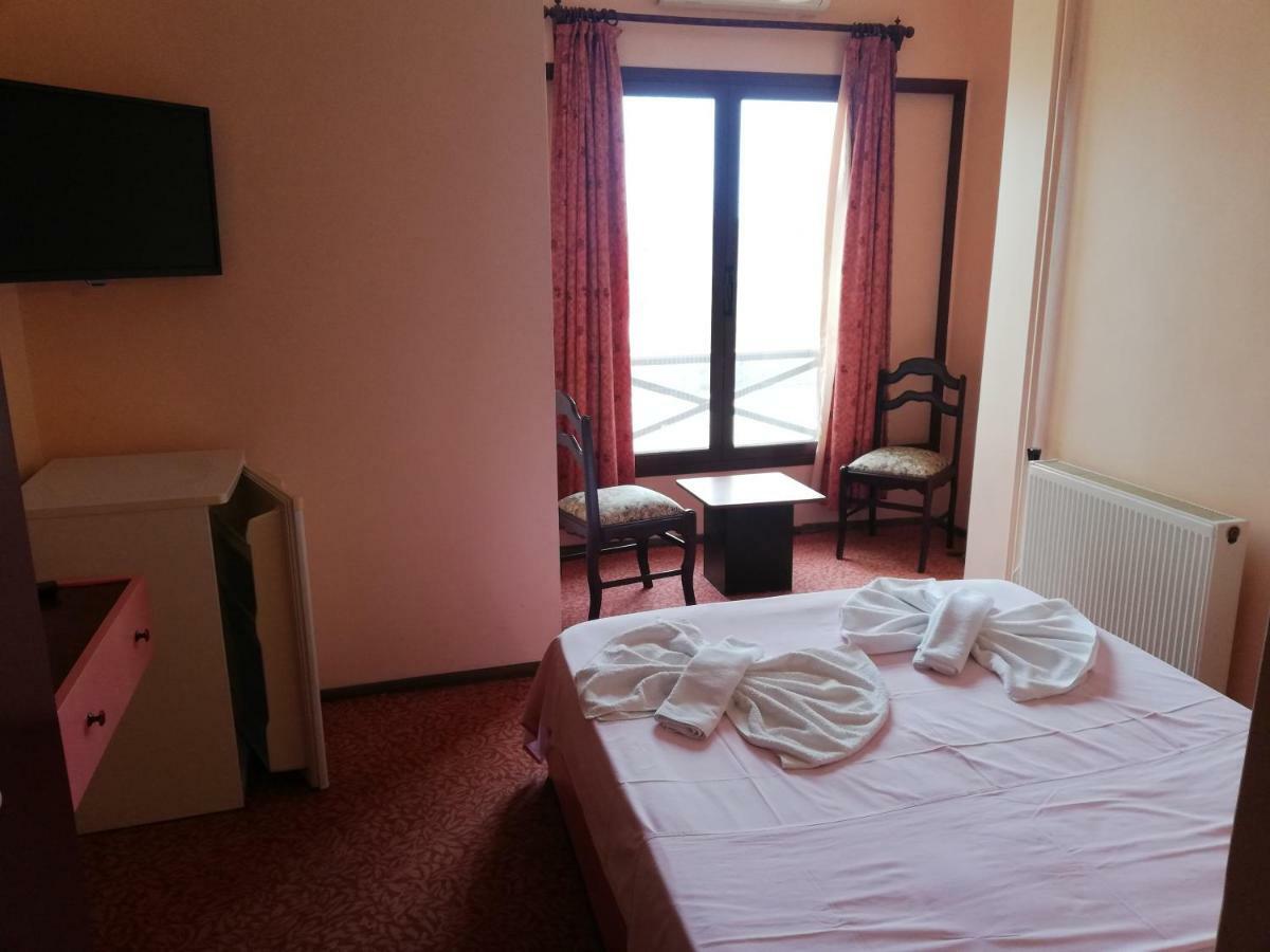 Teras Motel Foça Ngoại thất bức ảnh