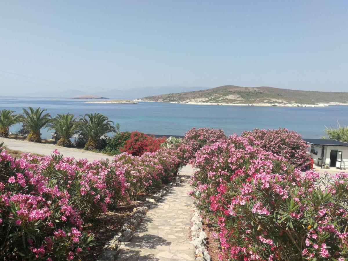 Teras Motel Foça Ngoại thất bức ảnh